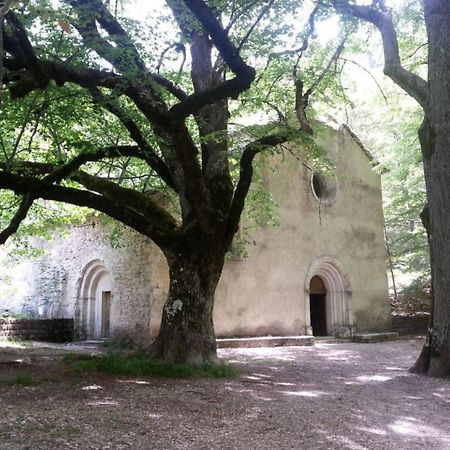 Petit Studio Atypique Et Cosy En Provence Saint-Étienne-les-Orgues 외부 사진